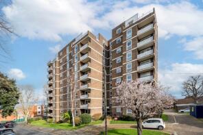 Flat 18, 22 Thackeray Manor, Manor Park Road, Sutton SM1 4AH