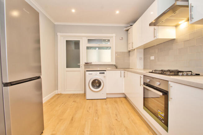 2 Bed Furnished Flat
