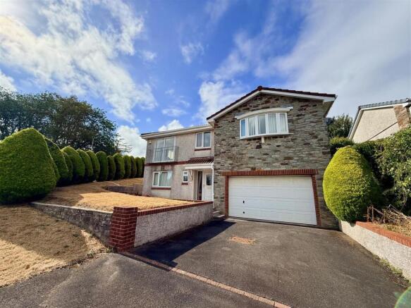 LONG MEADOW, PLYMPTON, PLYMOUTH PL7 4JD