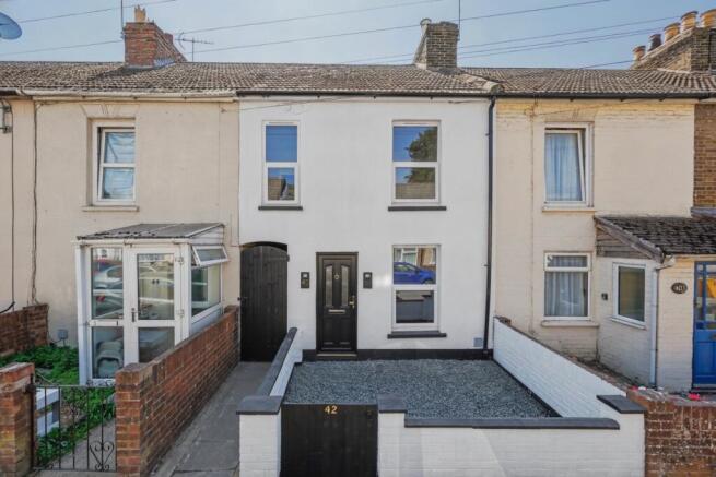Shortlands Road, Sittingbourne, Kent, Me10 3js photo 2