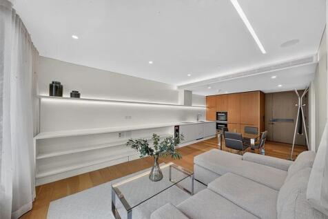 Rathbone Place London W1T