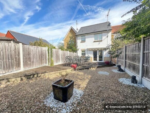 Garden to House
