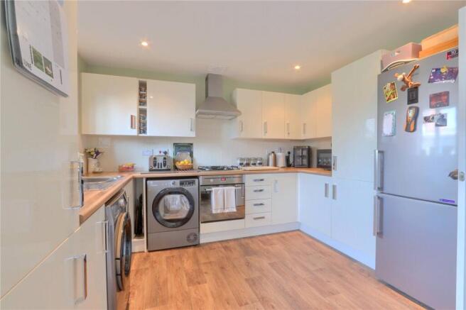 2 bed Semi-Detached for sale Image 7