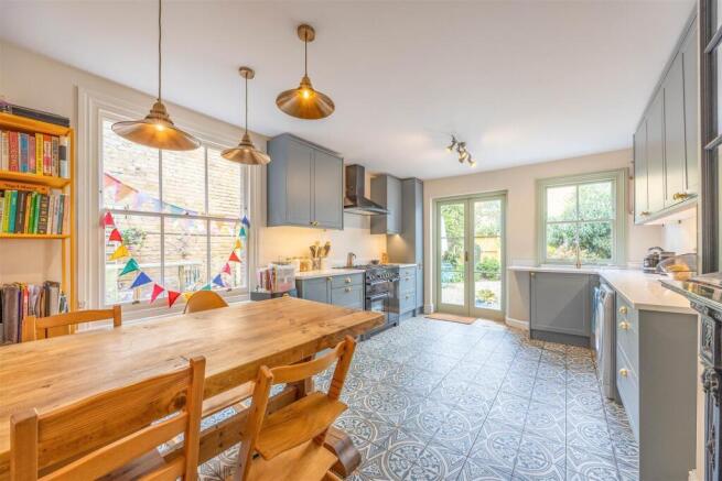 Kitchen/Breakfast Room