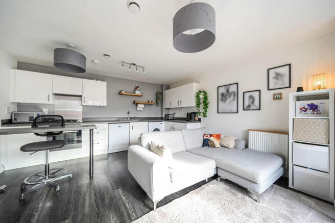 Kitchen/Reception