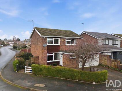 Wychford Drive, Sawbridgeworth, CM21