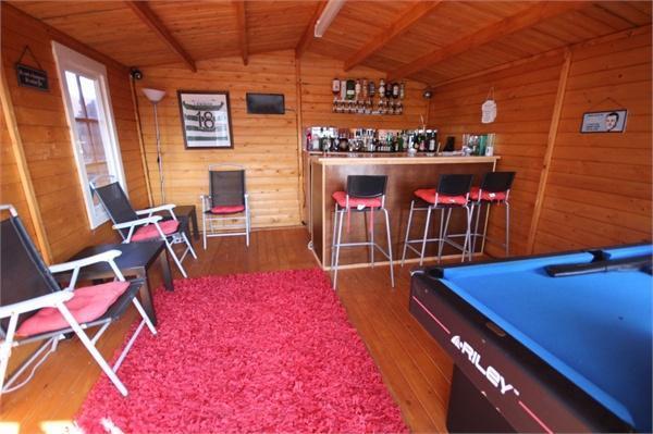 Log Cabin