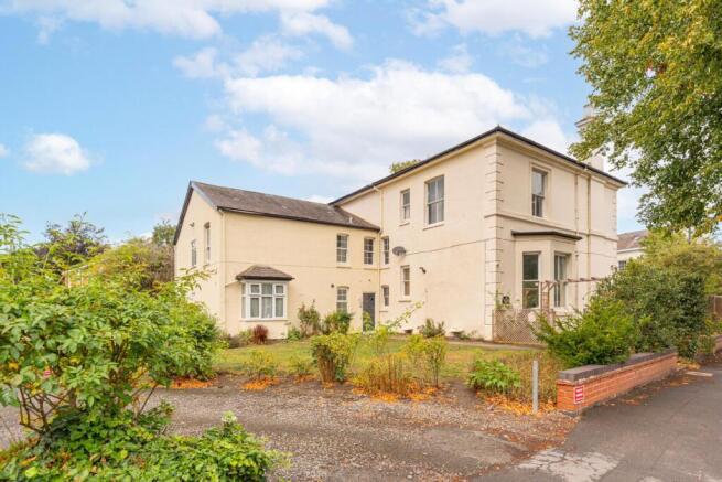 48, Willes Road, Leamington Spa, Warwickshire, CV31 photo 2