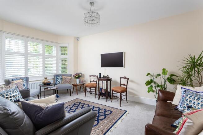4 bed Detached for sale Image 4