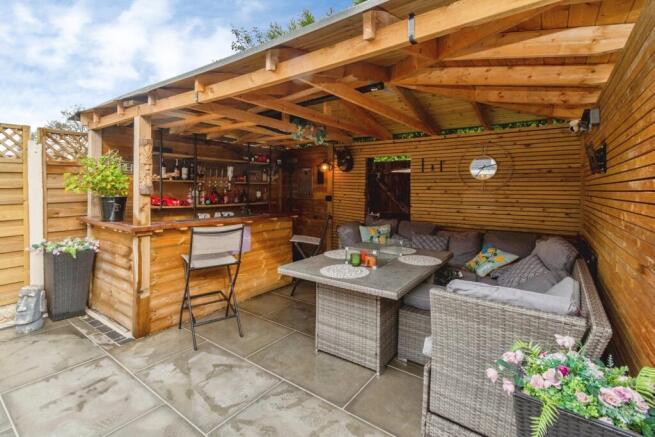 Outdoor Bar