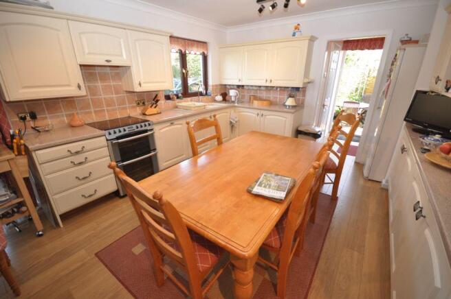 Ty Nant, Llanpumsaint, Carmarthenshire Photo 7