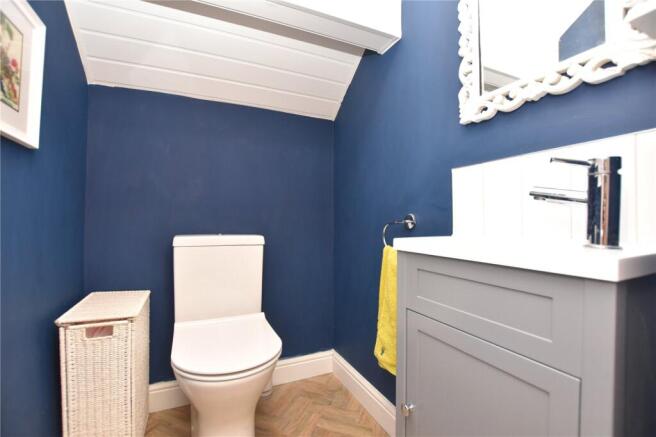 2 bed Bungalow for sale Image 8