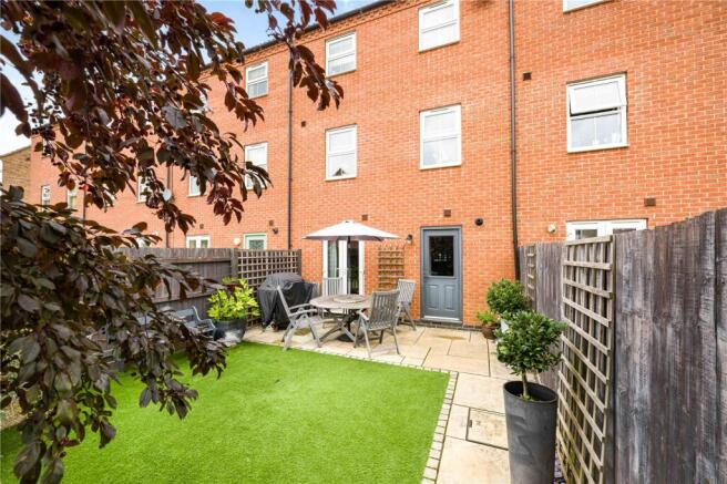 Arran Close, Greylees, Sleaford, Lincolnshire, NG34 photo 4