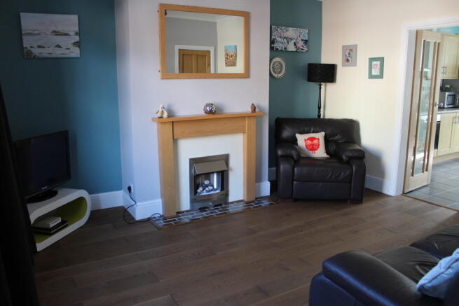 Lounge 2