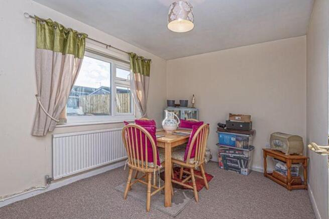 DINING ROOM/G....
