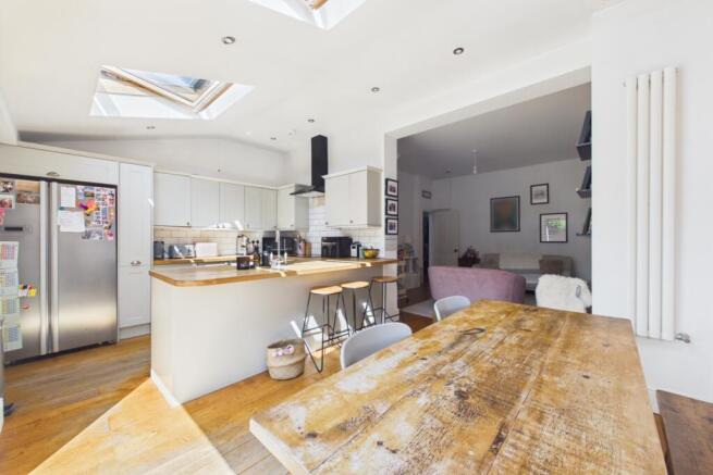 4 bed Terraced for sale Image 3