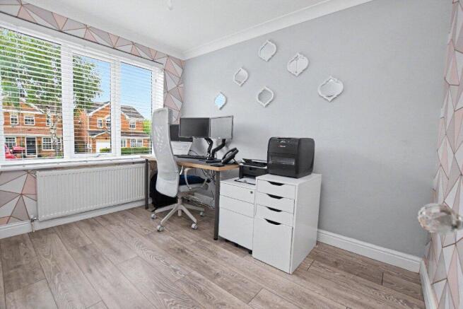 3 bed Detached for sale Image 5
