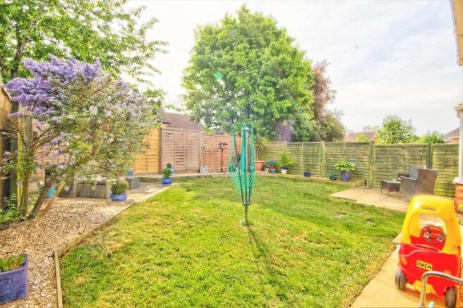 garden...jpg