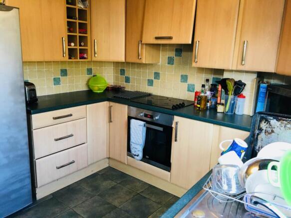 Kitchen Reverse Angl