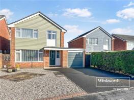 55, Locksley Drive, Ferndown BH22 8JX