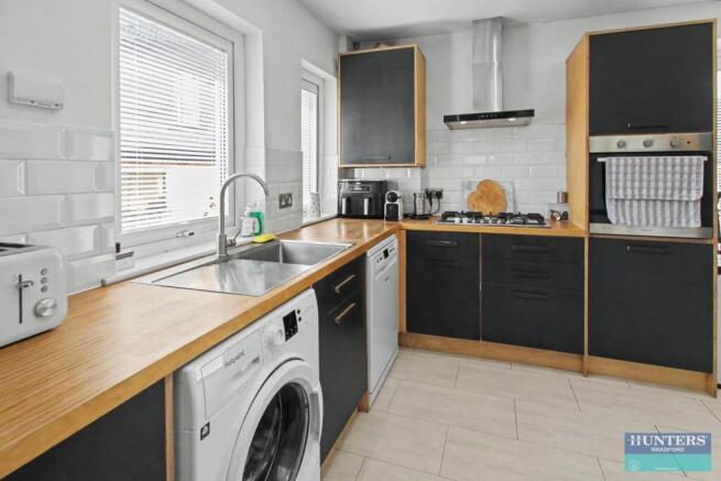 3 bed Semi-Detached for sale Image 7