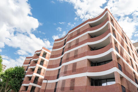 Burford Court, Buckland Street, London