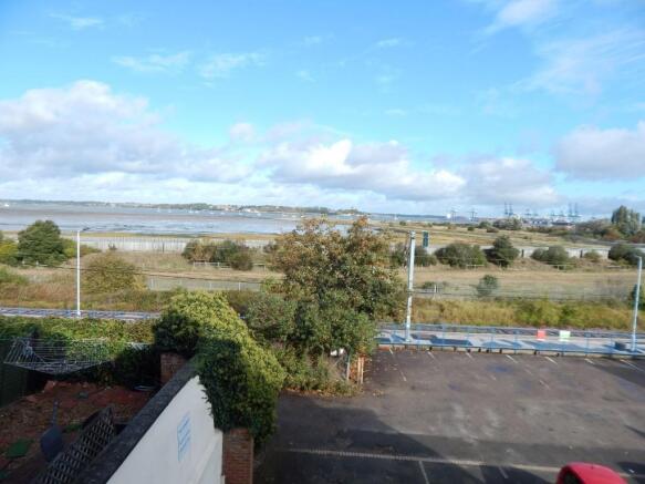 ESTUARY VIEWS