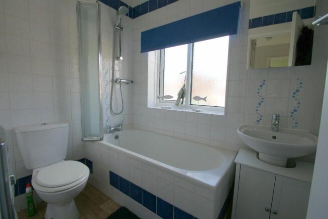 Photo 9