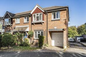 32, Harwood Close, Welwyn Garden City AL8 7SN