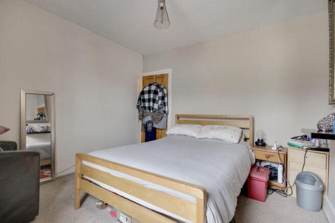 Bedroom 1 (Double)