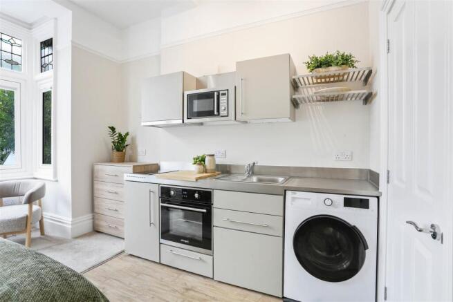 1508626323 - F1 - 7.jpg