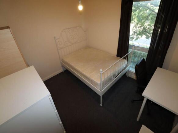 4fc302d4-9bba-42ca-8