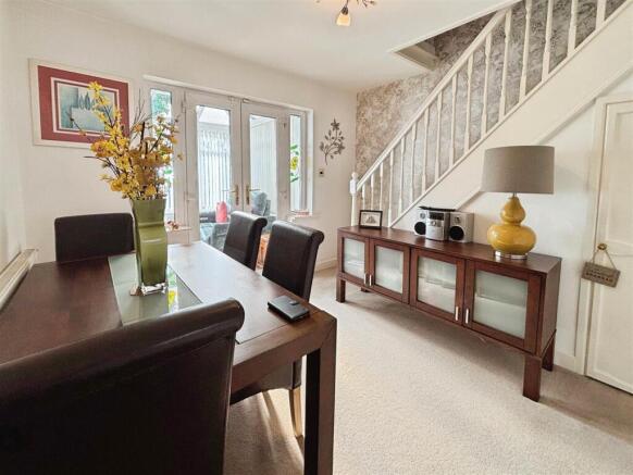 1 bed Semi-Detached Bungalow for sale Image 5