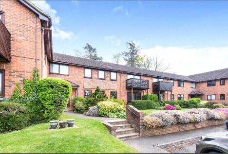 Collingwood Rise, Camberley, Surrey, GU15