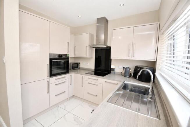 Marlwood Avenue, Wallasey, Wirral photo 4
