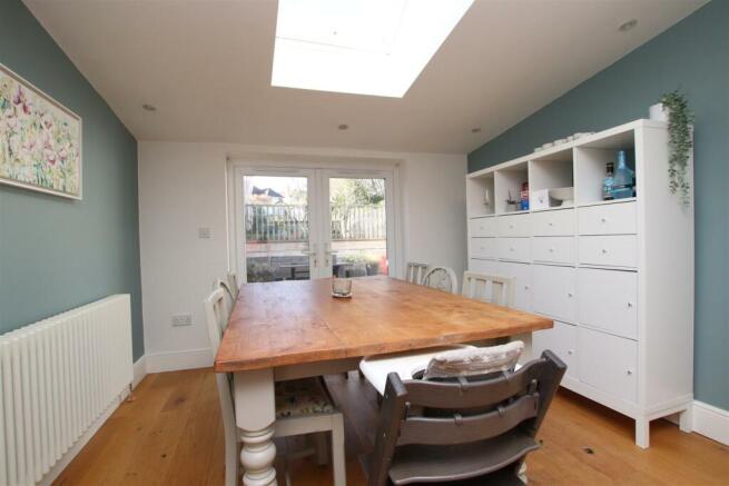 Dining Area.JPG