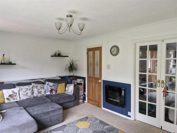 Living Room.jpg