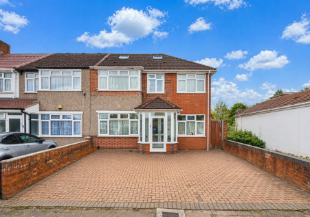 Clunbury Avenue, Norwood Green, UB2