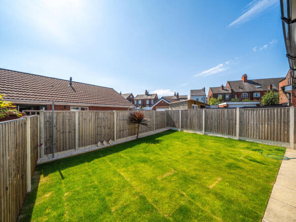 3 bed Detached for sale Image 8