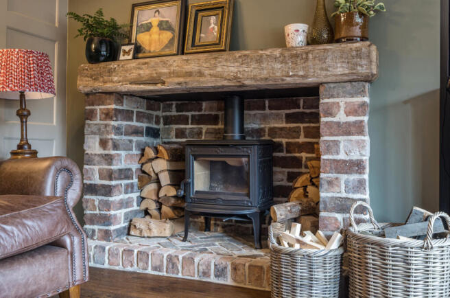 1348982-2-68cd7f8...