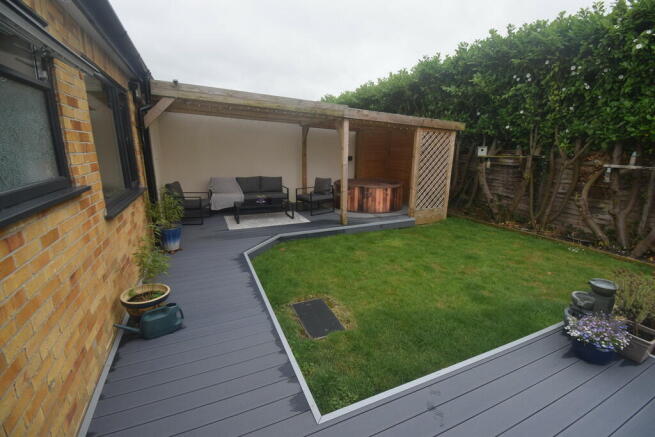rear garden 2