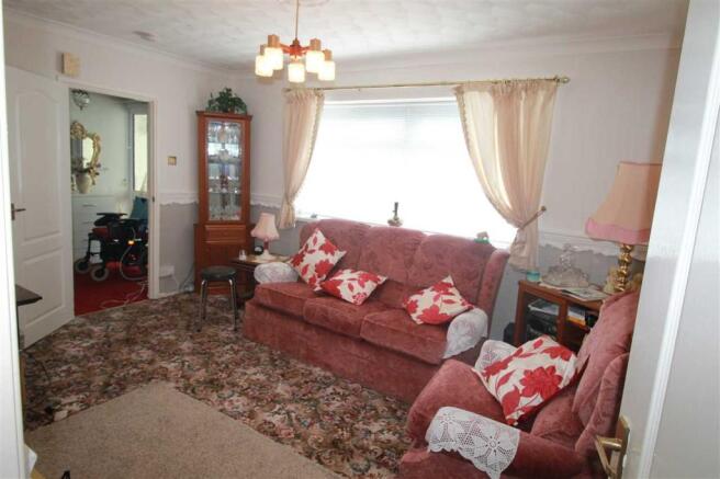 Lounge 1