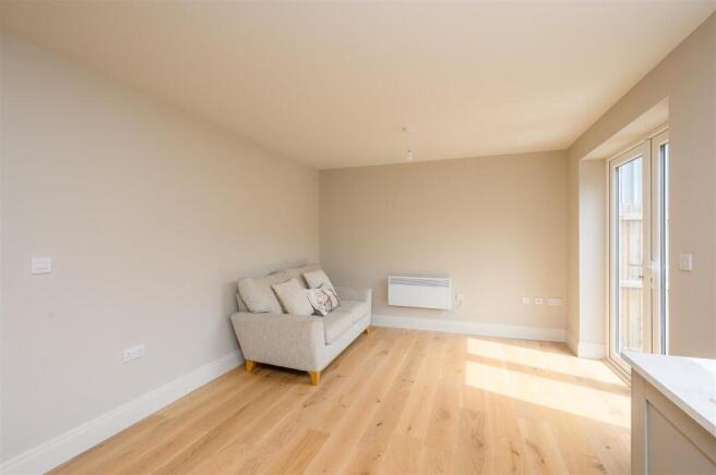 2 bed Apartment for sale Image 7