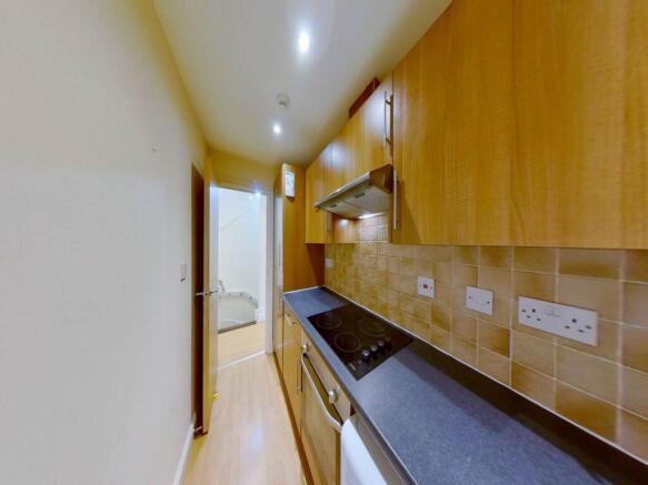 F5-5-Crwys-Road-0721