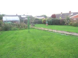 GOOD SIZED GARDEN