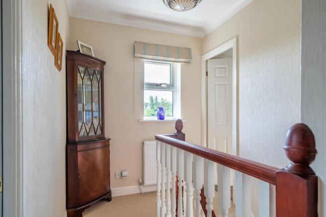 3 bed Detached for sale Image 9