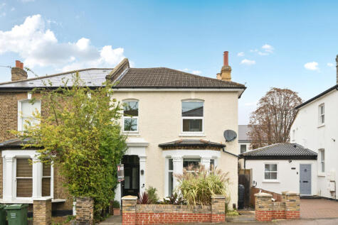 Bonfield Road, London