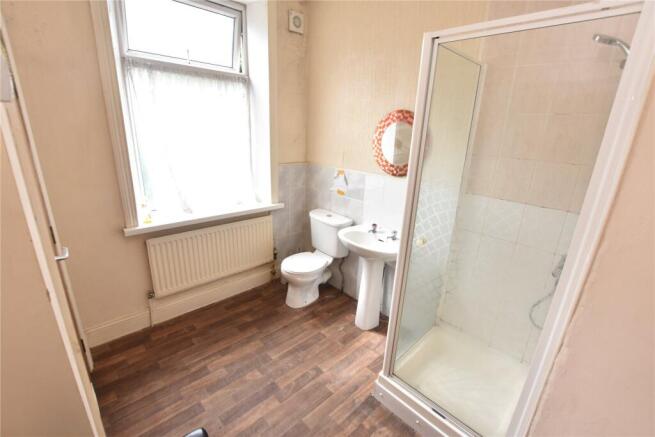 5 bed Terraced for sale Image 8