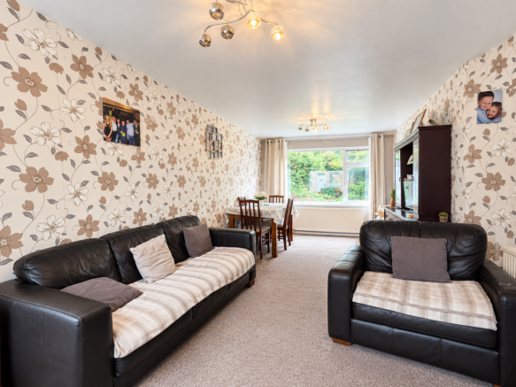 38 Hawthorn Road, Sheffield, South Yorkshire S6 4LH photo 3