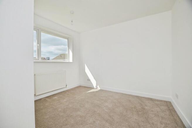 3 bed Semi-Detached for sale Image 10